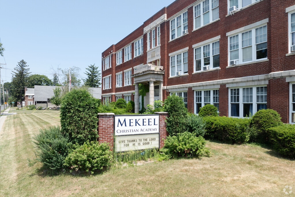 Mekeel is a private Christian school serving the Scotia area in grades pre-K-12 grade.