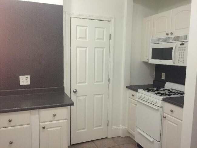 43 Hemenway St unit 121-5, Boston, MA 02115 - photo 6