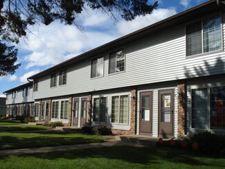 946 12th Ave S, Onalaska, WI 54650