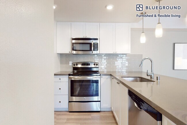 7205 Charmant Dr unit FL1-ID958A, San Diego, CA 92122 - photo 7