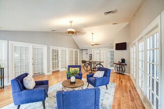 18 Weather Hill Cir, Durham, NC 27706