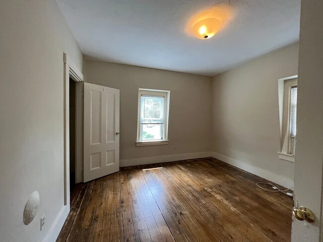 76 Chestnut St, Boston, MA 02108 - photo 7