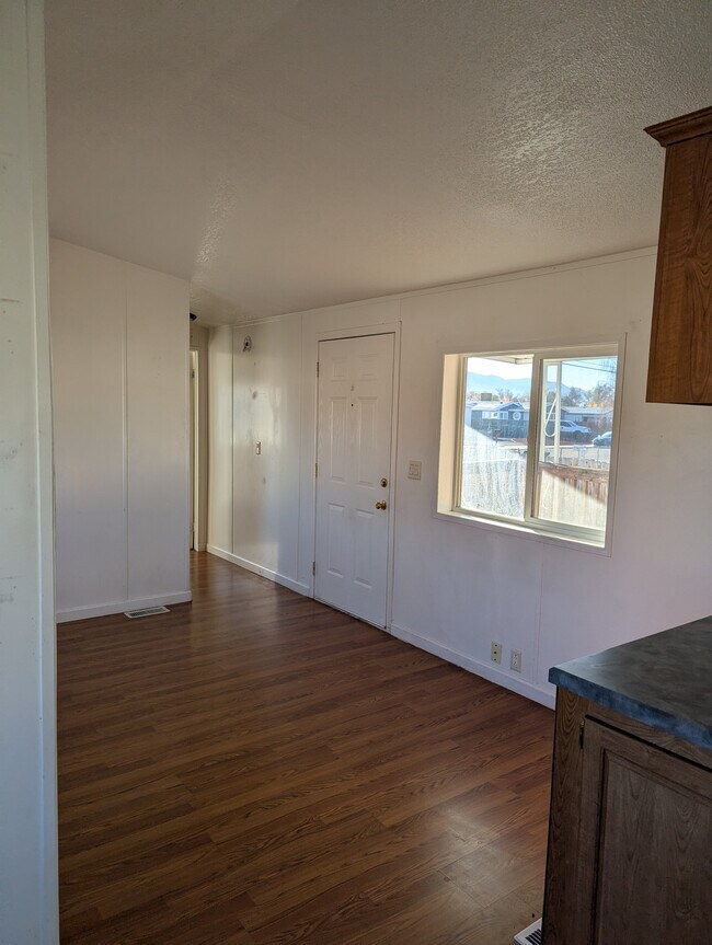 2390 Poole Way, Carson City, NV 89706 - photo 5