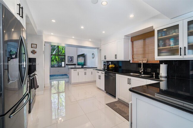 1206 Columbus Blvd, Coral Gables, FL 33134 - photo 6