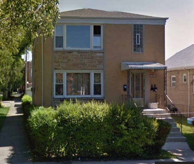 5501 W Dakin St unit First floor, Chicago, IL 60641 - photo 2