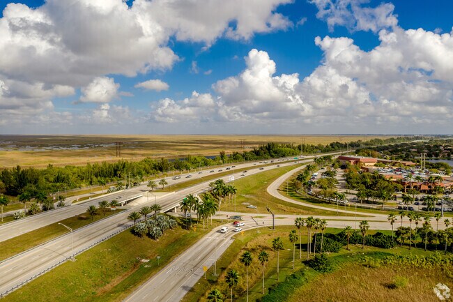 The Sawgrass Expressway offers an ideal commute to Boca & other neighboring areas.
