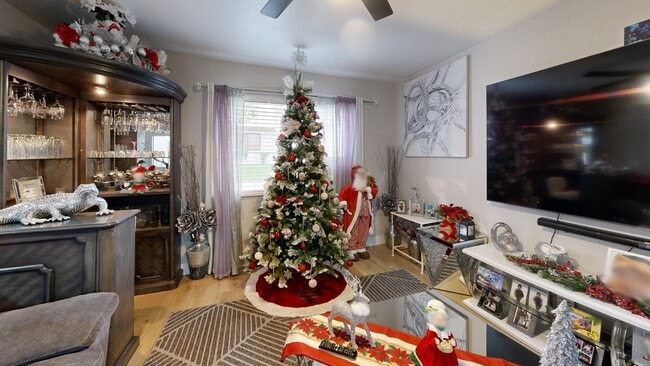 2677 Ruthe Duarte Ave, Las Vegas, NV 89121 - photo 3