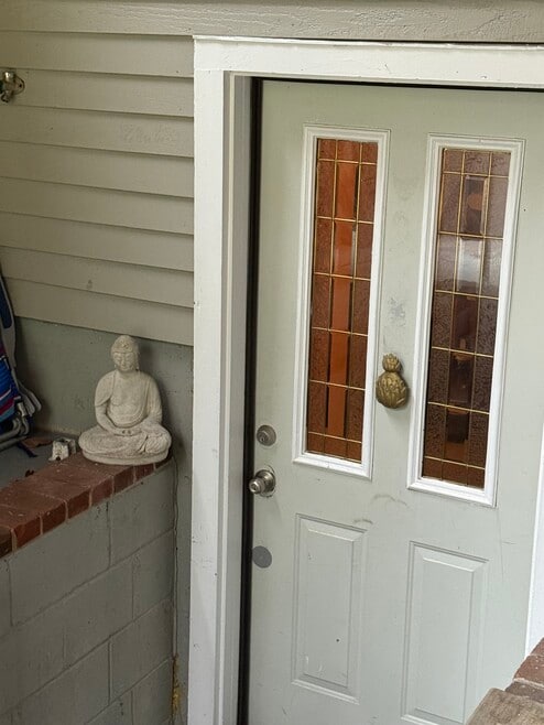 Bedford apartment entryway…