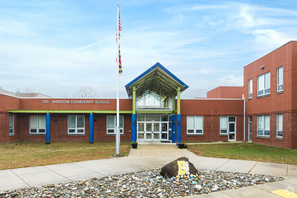 Barstow Elementary School, Rankings & Reviews - Homes.com