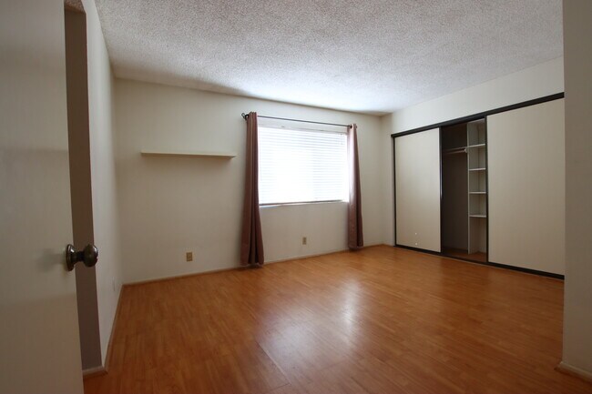 2204 Cedar St unit E, Alhambra, CA 91801 - photo 4