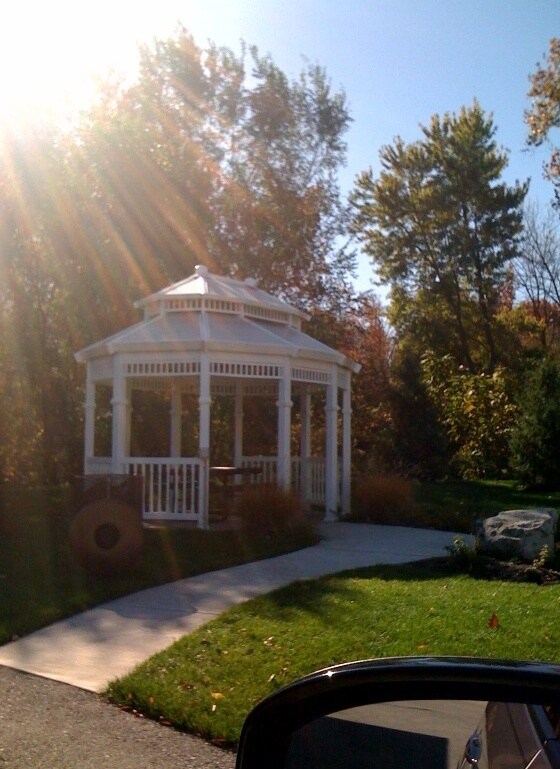 2602 McKnight Crossing Ct, Saint Louis, MO 63124