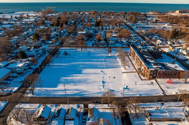 Fitzhugh Park Elementary in Oswego has a fairly large and open space for children to play.