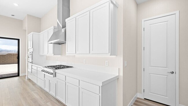 12218 Elderwood St, Las Vegas, NV 89138 - photo 7