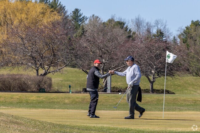 Big Bend residents can head to Edgewood Golf Course with a friend.