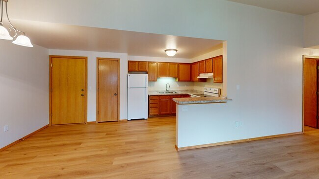Crystal Springs Apartments, Appleton, WI 54913 - photo 5