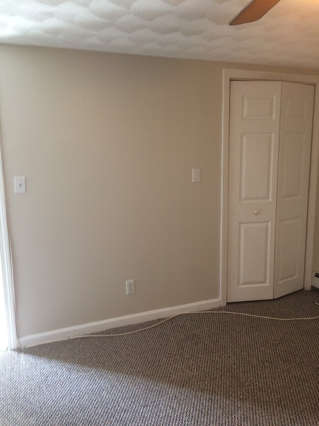 37 Cecilian Ave unit 1st floor, Revere, MA 02151 - photo 7