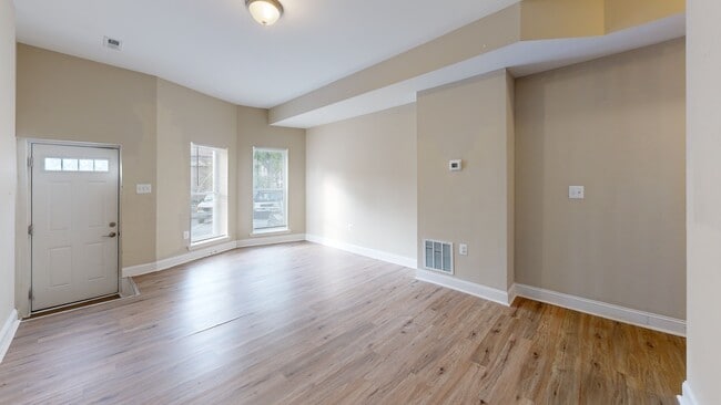 904 E 20th St, Baltimore, MD 21218 - photo 3