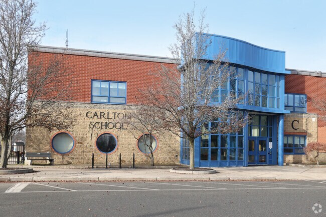 Carlton Elementary School offers early education for Salem Common families.