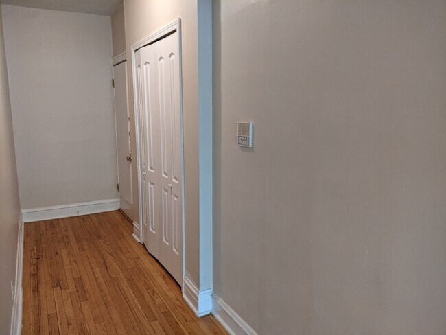 828 Reba Place unit 30-3N, Evanston, IL 60202 - photo 6