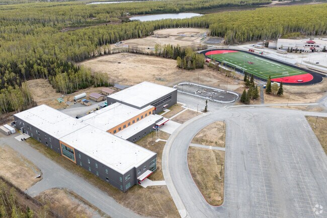 Houston High School offers a sprawling campus to enjoy.