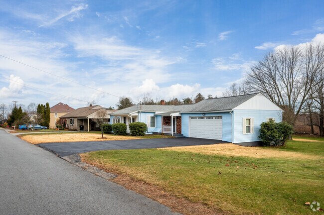 In Southbridge, ranch homes vary in style.