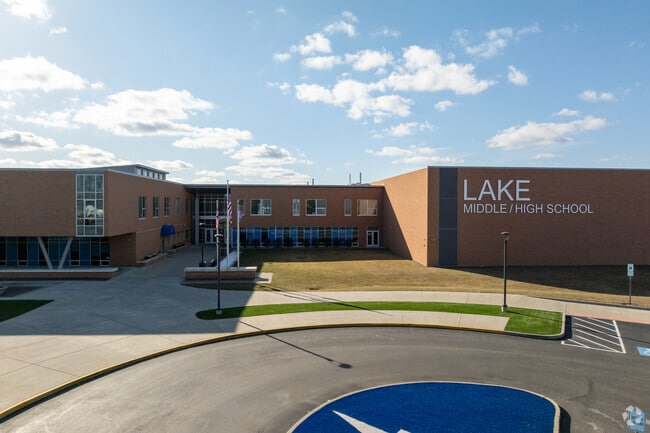 Lake Middle/High School
