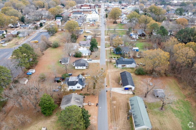 Franklinton, NC, is about an hour from the Virginia state line.