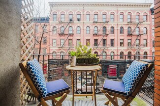 328 W 11th St Unit FL2-ID1050881P, New York, NY 10014