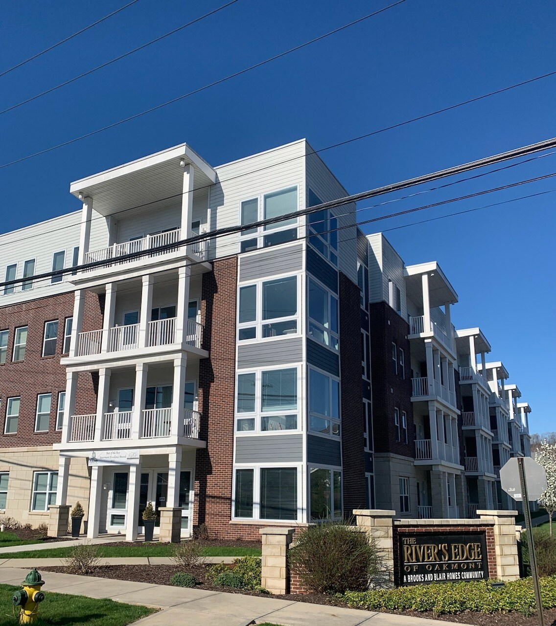 The Rivers Edge of Oakmont 300 Riverfront St, Oakmont, PA