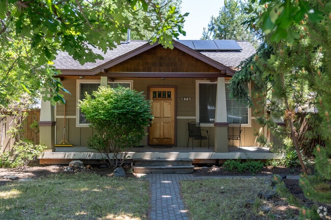 Craftsman-style homes can be found scattered throughout the River West neighborhood of Bend.