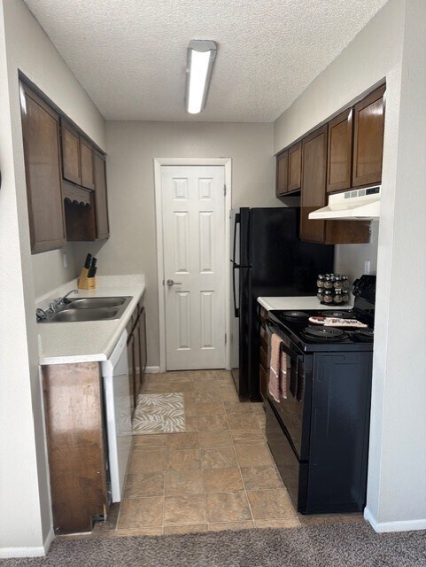 Spring Creek, Colorado Springs, CO 80907 - photo 2