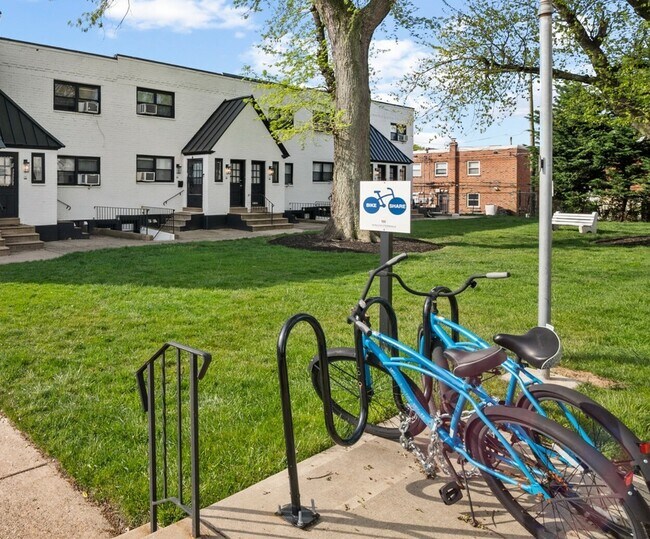 Amenities_2600_Welsh_Road_003 cropped