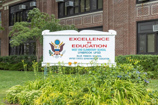 West End School in Lynbrook, NY is a Blue Ribbon School for excellence in education.