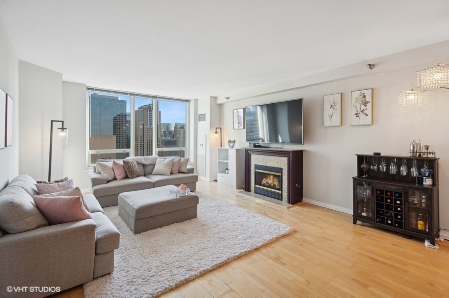 Millennium Centre unit 40D, Chicago, IL 60654 - photo 1