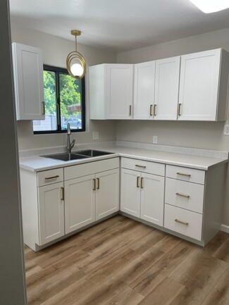 240 Chestnut Ave Unit 2, Red Bluff, CA 96080