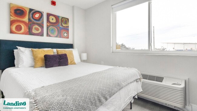 305 Dr M L K Jr St S unit 241, Saint Petersburg, FL 33705 - photo 7