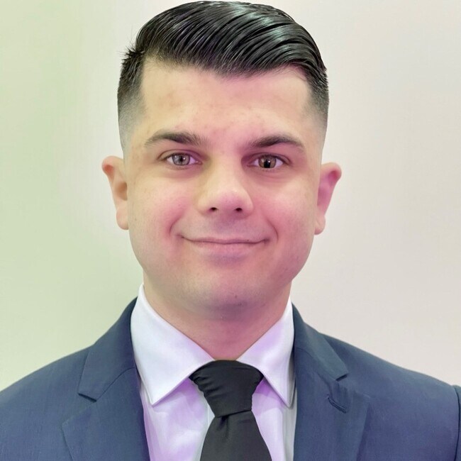 Agent Photo