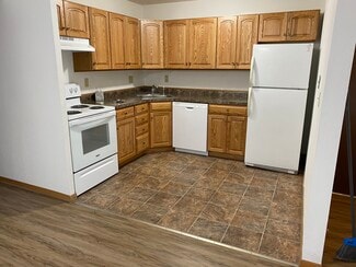 2100 Freeport Rd, Sterling, IL 61081