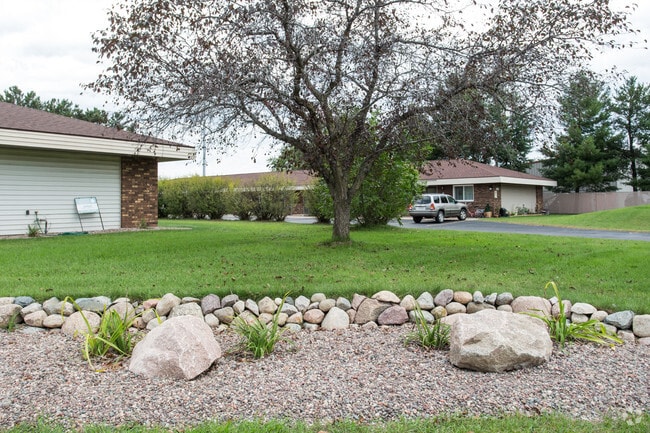 Bush Court, Stevens Point, WI 54481 - photo 5