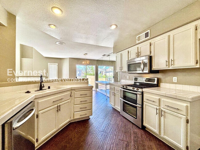 25236 Via Catalina, Laguna Niguel, CA 92677 - photo 4