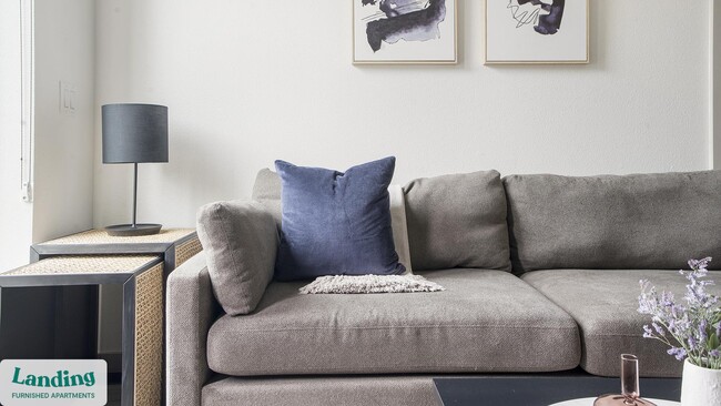 4811 Woodrow Ave unit 109, Austin, TX 78756 - photo 2