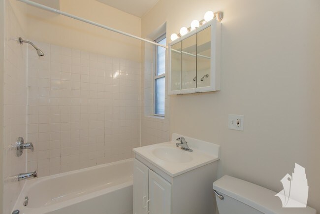 859 W Cornelia Ave unit 857-3S, Chicago, IL 60657 - photo 7