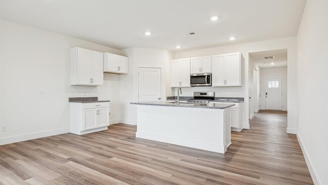 5089 Grist Ln, Morristown, TN 37813 - photo 2