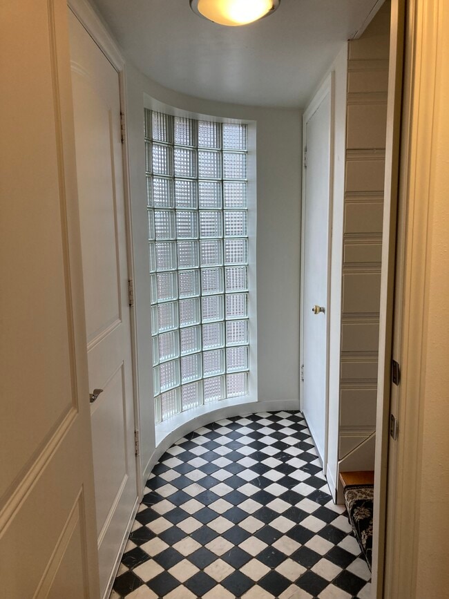 6204 W Kimberly Rd unit 6204 A, Davenport, IA 52806 - photo 6