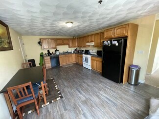 22 Railroad Ave Unit 2, Beverly, MA 01915