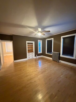 24 Lee St, Worcester, MA 01602