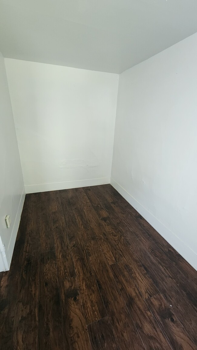 110 Webster St unit lower, Dunkirk, NY 14048 - photo 5