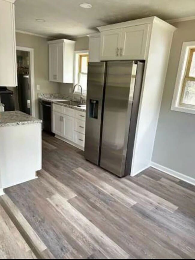 216 Westbrook Dr, Spring Lake, NC 28390