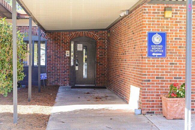 Summerville Apostolic Academy welcomes students.