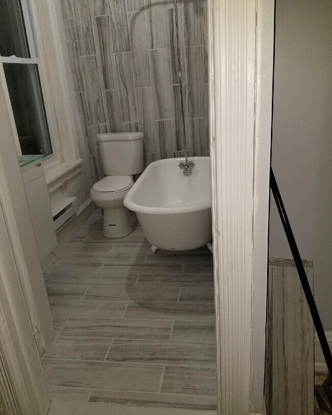 1220 N 55th St unit 1, Philadelphia, PA 19131 - photo 2